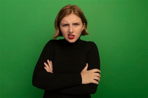 Jeune Fille Blonde Agressive Photo Gratuite