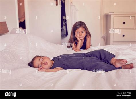 Mit Der Cousine Schlafen Meine Cousine Will Sex Mit Mir LAJH
