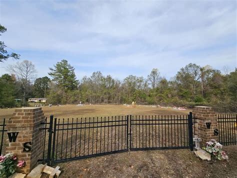 White Stone Morrow Cemetery em Lawrence Mississippi Cemitério Find