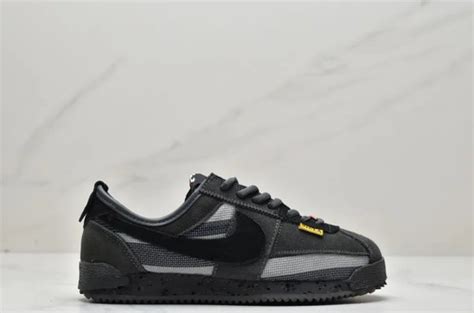 Кроссовки Nike - купить с доставкой по выгодным ценам в интернет ...