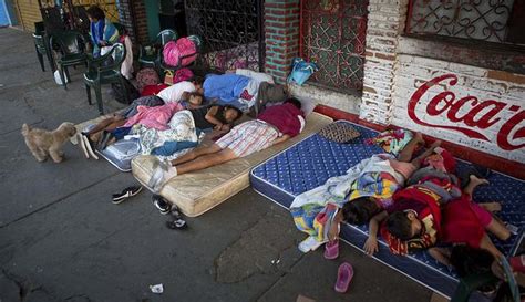 Nicarag Enses Duermen En La Calle Por Temor A Megaterremoto Mundo