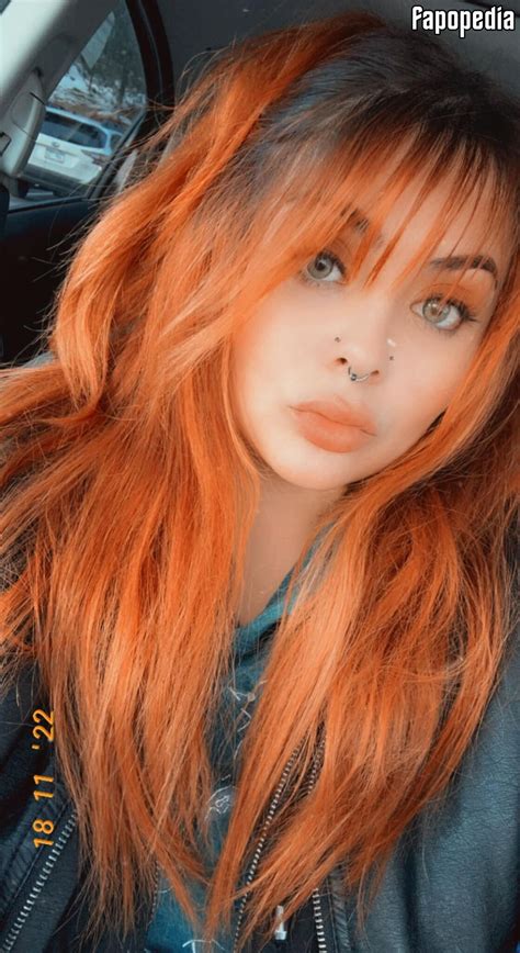 Emilyelixer Nude OnlyFans Leaks Photo 1491516 Fapopedia