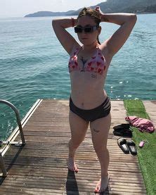 9 Hot Sexy Marta Linkiewicz Bikini Pics