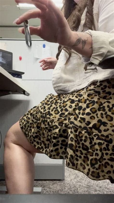 Honey Louise Nude Onlyfans Promotional Porn Video Realpornclip