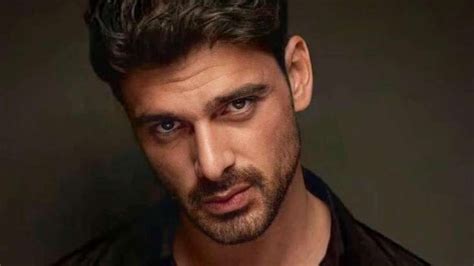 Michele Morrone S Naked Pics From 365 Days Sets Leaked Actor Issues Statement It S Very