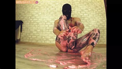 Free Messy Cumshot Shemale Porn Videos Xhamster