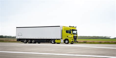 Driverless trucks will soon handle shipping for unfi 36