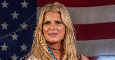Jessica Simpson Flaunts Lb Weight Loss In Tiny Bikini For First July Fourth Since Split
