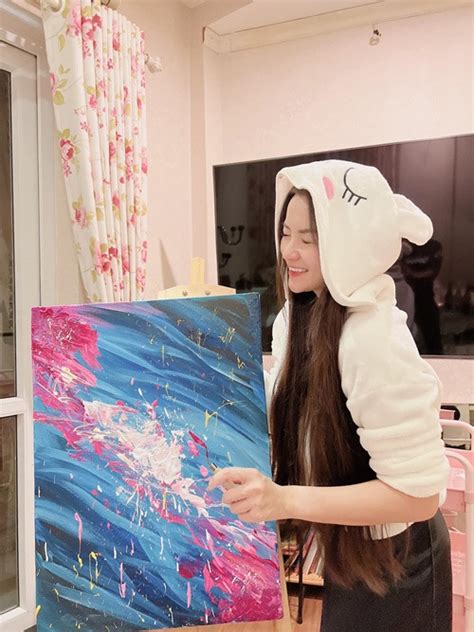 Cựu hot girl ngực khủng Thủy Top tạo bão nhờ sắc vóc gợi cảm Báo Tri thức và Cuộc sống TIN