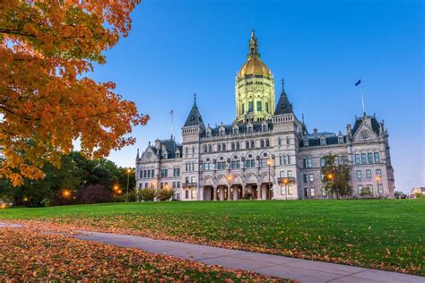 15 Best Things to Do in Hartford (CT) - The Crazy Tourist