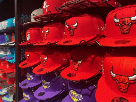 Exploring the Best Chicago Bulls Memorabilia Worth Investing In - The