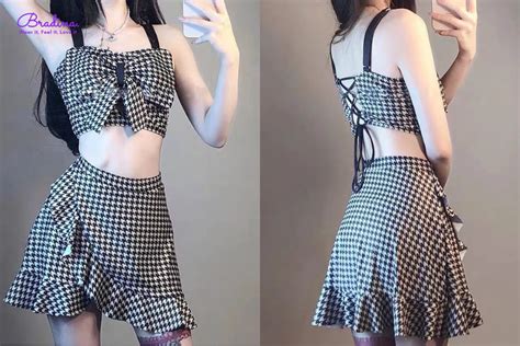 Bikini là gì Phân biệt Bikini với Tankini và Monokini