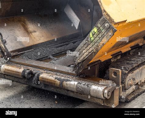 Asphalt paver machine hi-res stock photography and images - Alamy