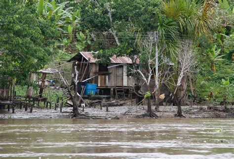 Pobreza en América Latina llegó a su nivel más alto en 12 años Cepal La FM