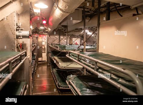 Muskegon Michigan Crew Bunks On The Uss Silversides A World War Ii