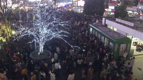 Shibuya Station Hachiko Exit In Tokyo At Night On December 2018 東京 夜の