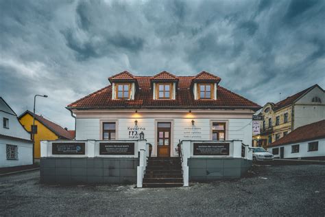 Kontakt :: Malý mnich