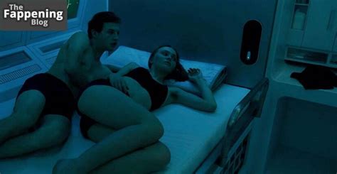 Lily Rose Depp Nude Sexy 10 Photos The Fappening Stars