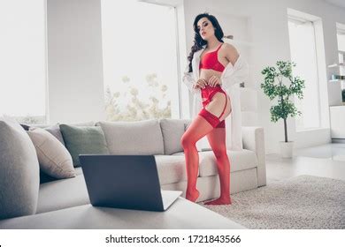 14 Taking Bikini Off Video Images Stock Photos Vectors Shutterstock