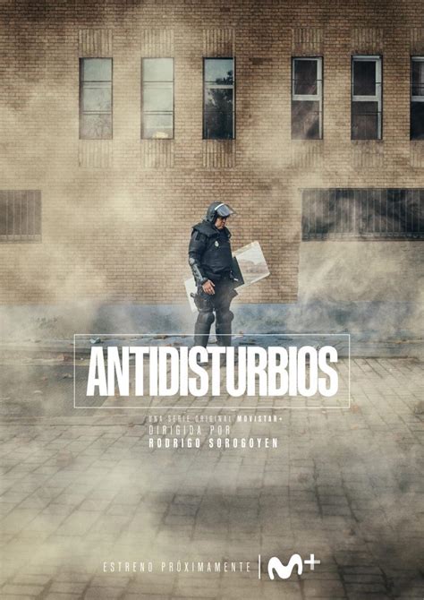 Sección visual de Antidisturbios Miniserie de TV FilmAffinity