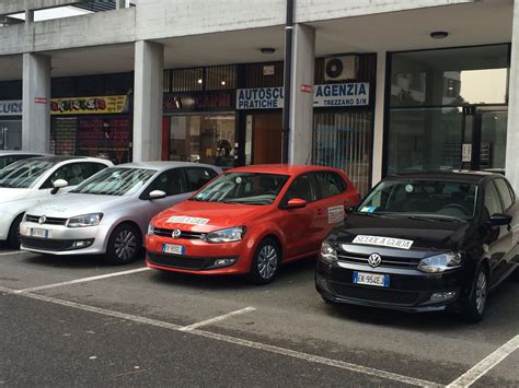 TREZZANO SUL NAVIGLIO S.A.S. Autoscuola a TREZZANO S/N per il rinnovo