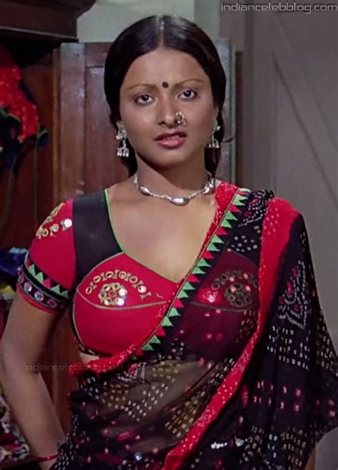 Rekha Bollywood Yesteryear Actress Kb13 Hot Saree Pics Indiancelebblog