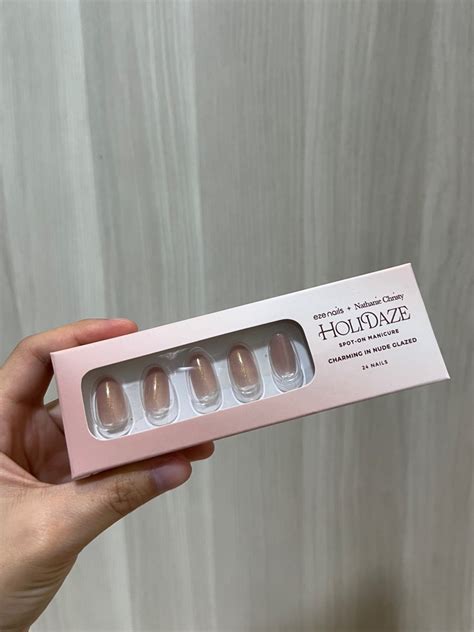 Eze Nails Charming In Nude Glazed Spot On Manicure Kuku Tempel Tangan Kesehatan