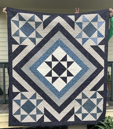 L FAIR QUILTS Stars Over Scott Quilt