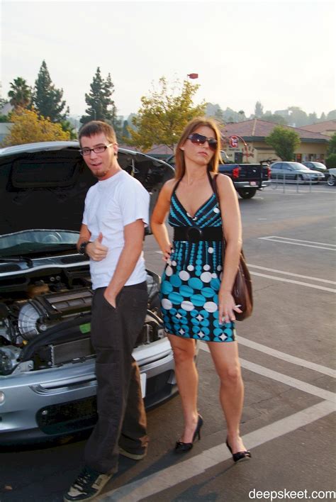 Good Looking Sky Rodgers Takes It Deep In Her Shaved Pussy 15 Photos