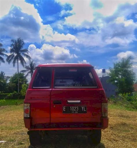 Isuzu Panther Merah Tasikmalaya Id