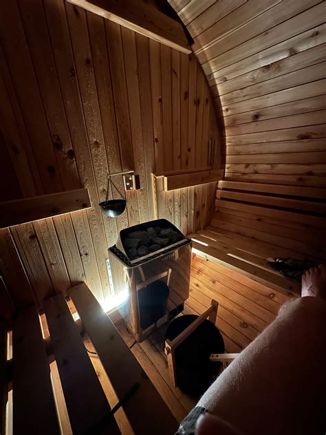 From Warmth to Wins: Exploring Sauna Use in Athletic Endurance Training