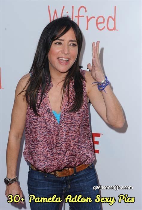 8 Hot Sexy New Pamela Adlon Bikini Pics