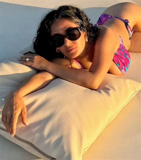Salma Hayek Sexy En Bikini Photos Stars Nues Olympine