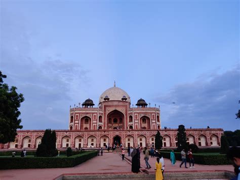 Must visit : r/delhi