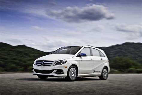 2014 Mercedes Benz B Class Review Ratings Specs Prices And Photos The Car Connection