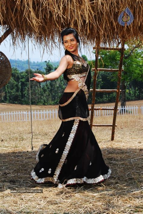 Radhika Pandit Hot Stills Photo 40 Of 109