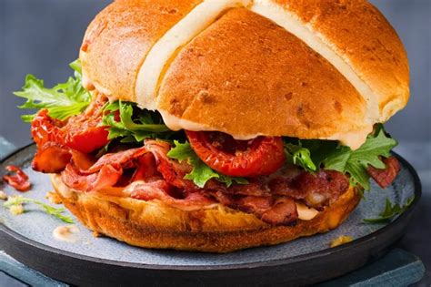 Marks And Spencer S Hot Cross Bun BLT Creation Leaves Customers Threatening To Call The