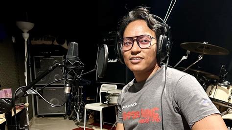 bukan minta sumbangan tapi jual barang anas tahir nak guna duit