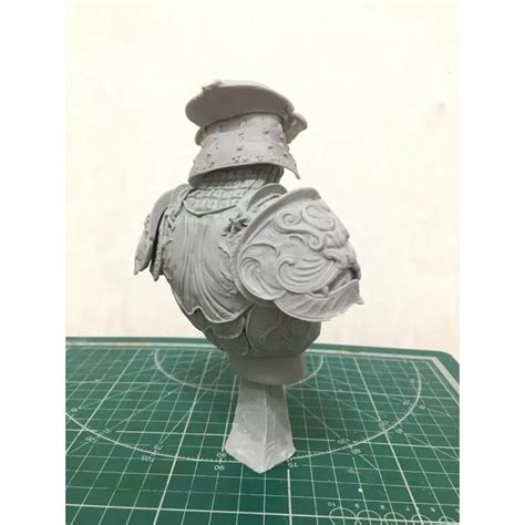 19 Bust Resin Model Kit Japanese Demon Samurai Armor Unpainted Model