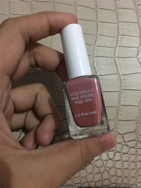 Miniso Nail Polish Kutek Miniso Peel Off Kesehatan Kecantikan