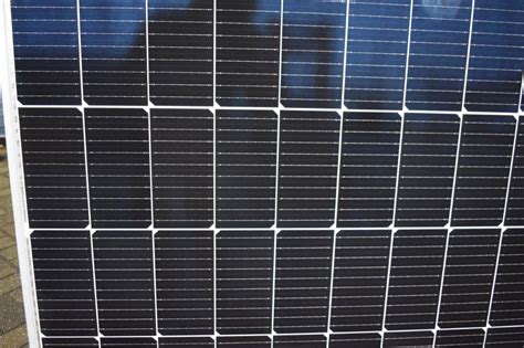 Zonnepanelen Ulica Solar UL 550M 144HV 31 Stuks Nieuw Auctionport