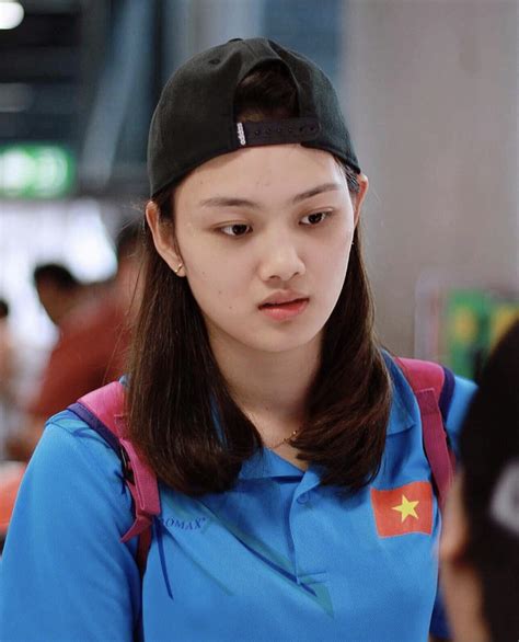 Ấn tượng trước nhan sắc của hot girl đội tuyển bóng chuyền nữ Việt Nam Trải qua 3 tiếng chờ