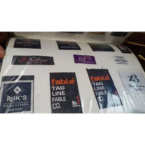 Rexine Printed Garment Labels For Garments Packaging Type Packet At