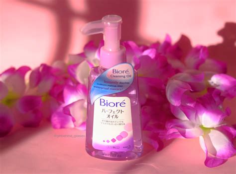 Biore Cleansing Oil | Review | Girl Behind the Glassese/t nrl