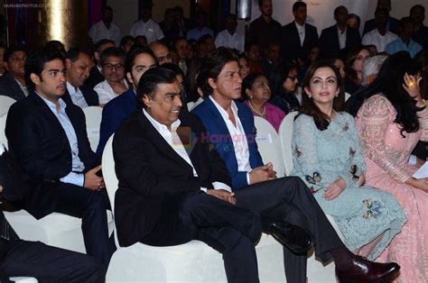 Shahrukh Khan Nita Ambani Mukesh Ambani At The Launch Of Gunjan Jain