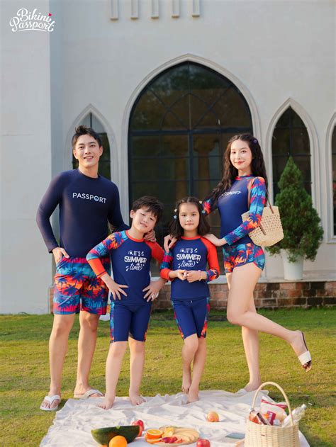 Đồ bơi Nữ BIKINI PASSPORT kiểu Quần short áo tay dài Logo màu Khác