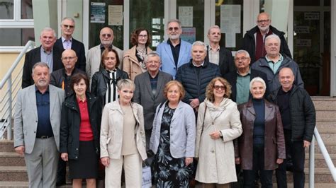 Foto Video Okupili Se Godina Nakon Mature Prisjetili Divnih Kolskih Dana I Brojnih Uspomena