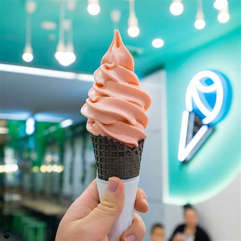 Aqua S Ice Cream Parlour | Sydney CBD | I'm Still Hungry