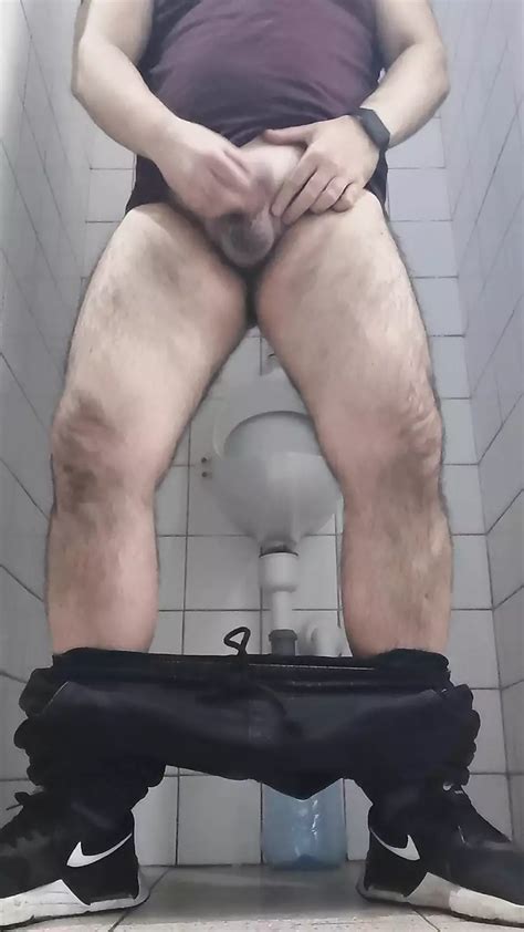 Laba In Wc Public Gay Voyeur Masturbation Porn Xhamster