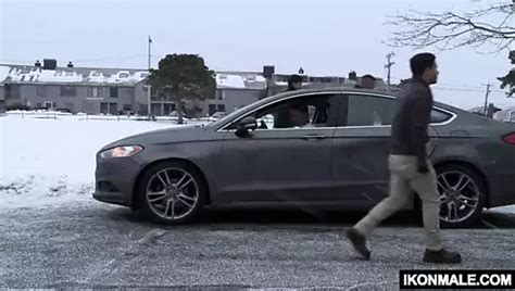 Porno gay de Brandon Wilde en Vídeos Escenas de sexo con la